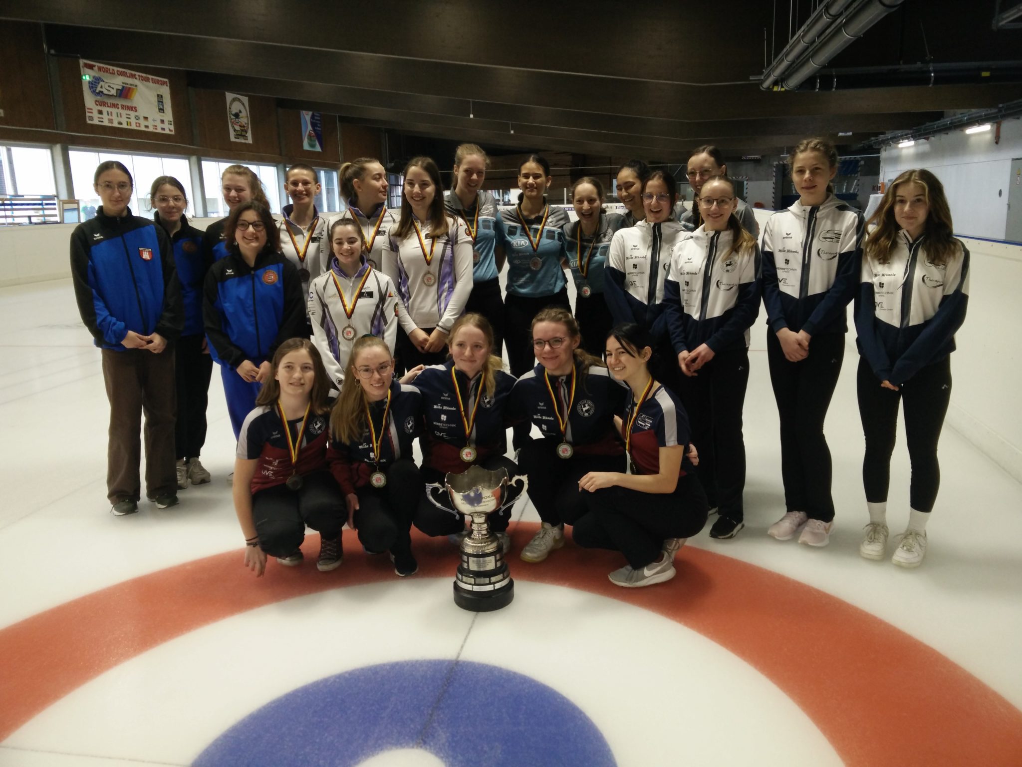 DM U21 in Füssen – Gold & Silber nach Konstanz | Curlingclub Konstanz